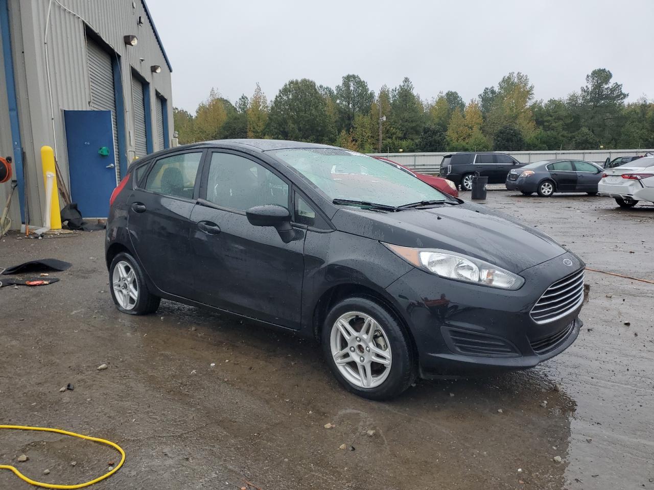 2017 Ford Fiesta - Image 4