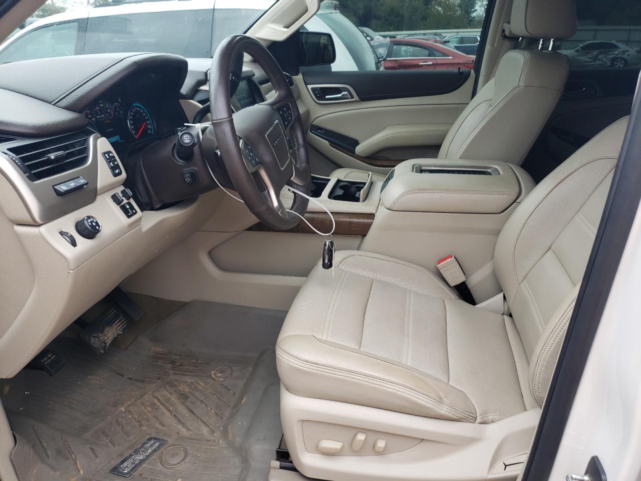 2018 GMC Yukon Xl Denali VIN: 1GKS1HKJ8JR363531 Lot: 78722674