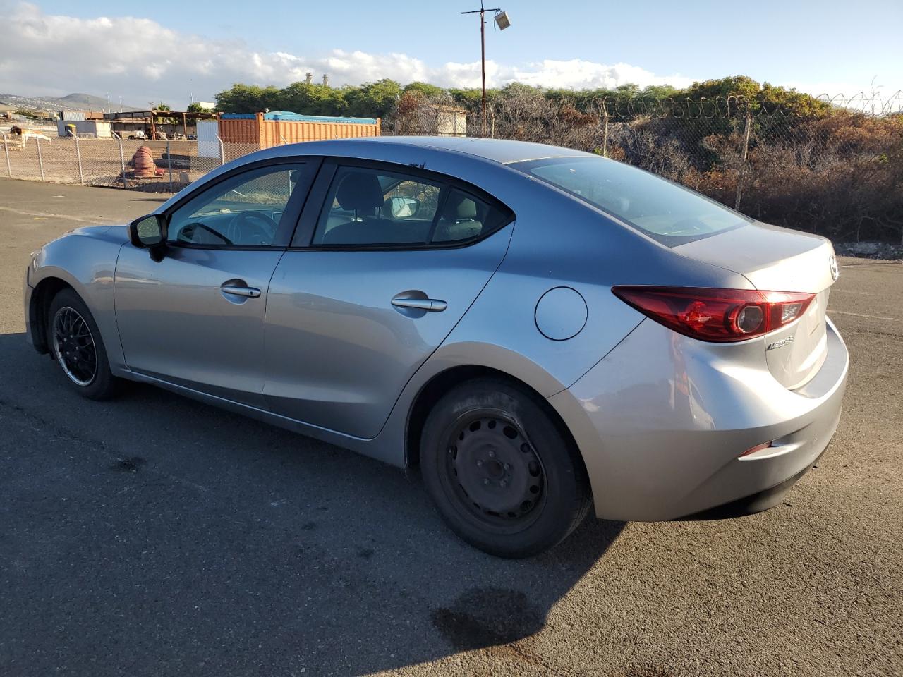2015 Mazda 3 - Image 2