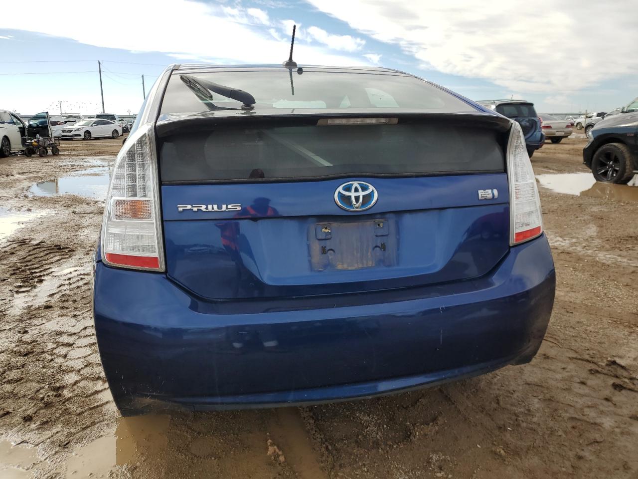 2011 Toyota Prius VIN: JTDKN3DU6B0266070 Lot: 79681074