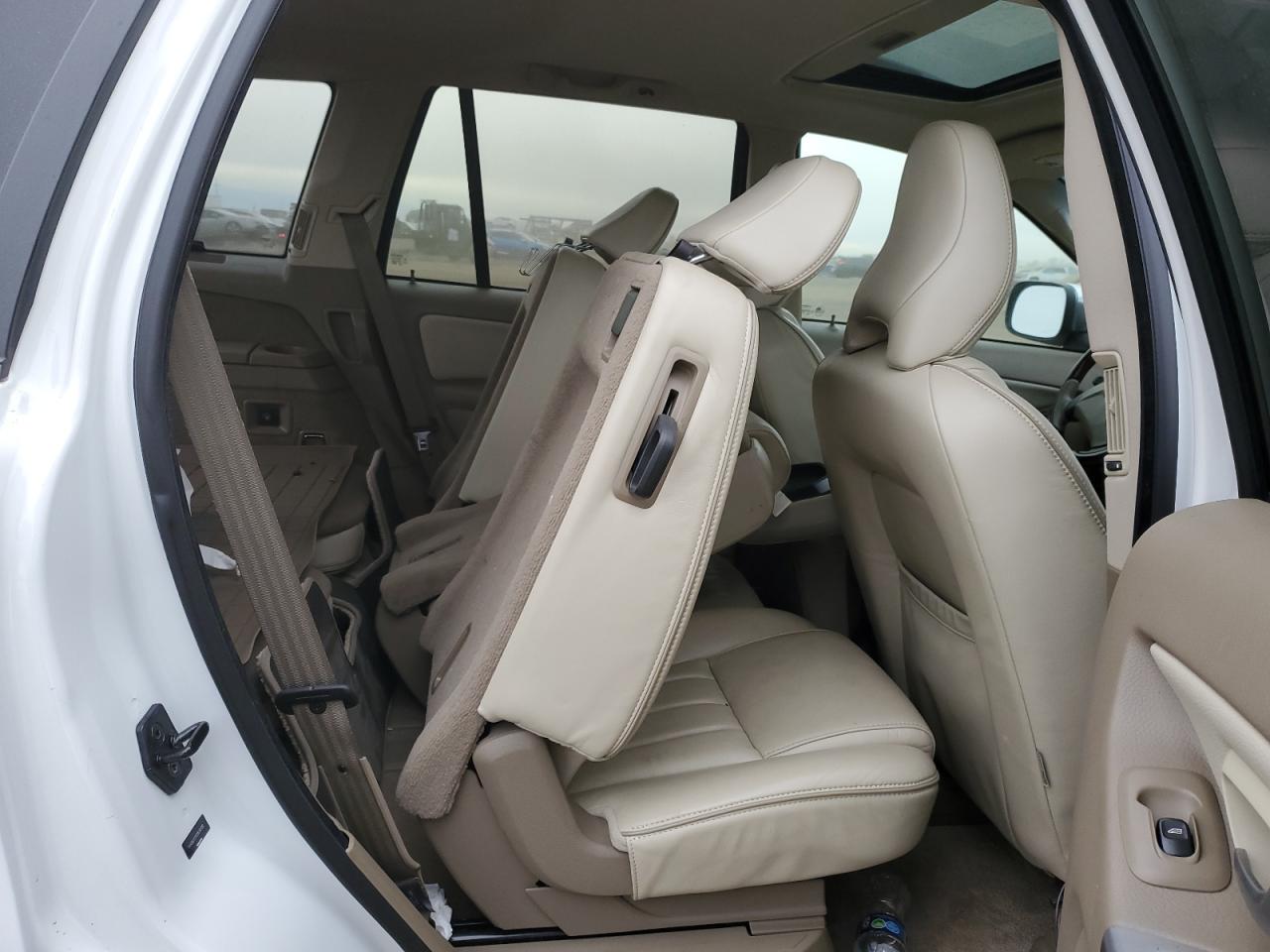 2013 Volvo XC90 - Image 11
