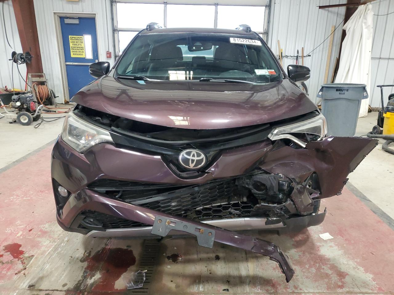 VIN 2T3JFREV4HW686384 2017 TOYOTA RAV4 no.5