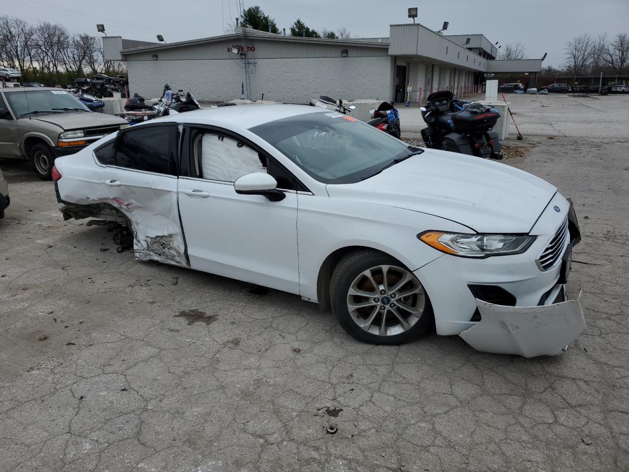 2019 Ford Fusion - Image 4