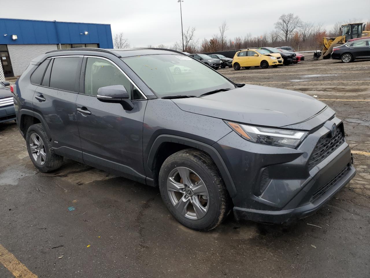 2022 Toyota RAV 4 - Image 4