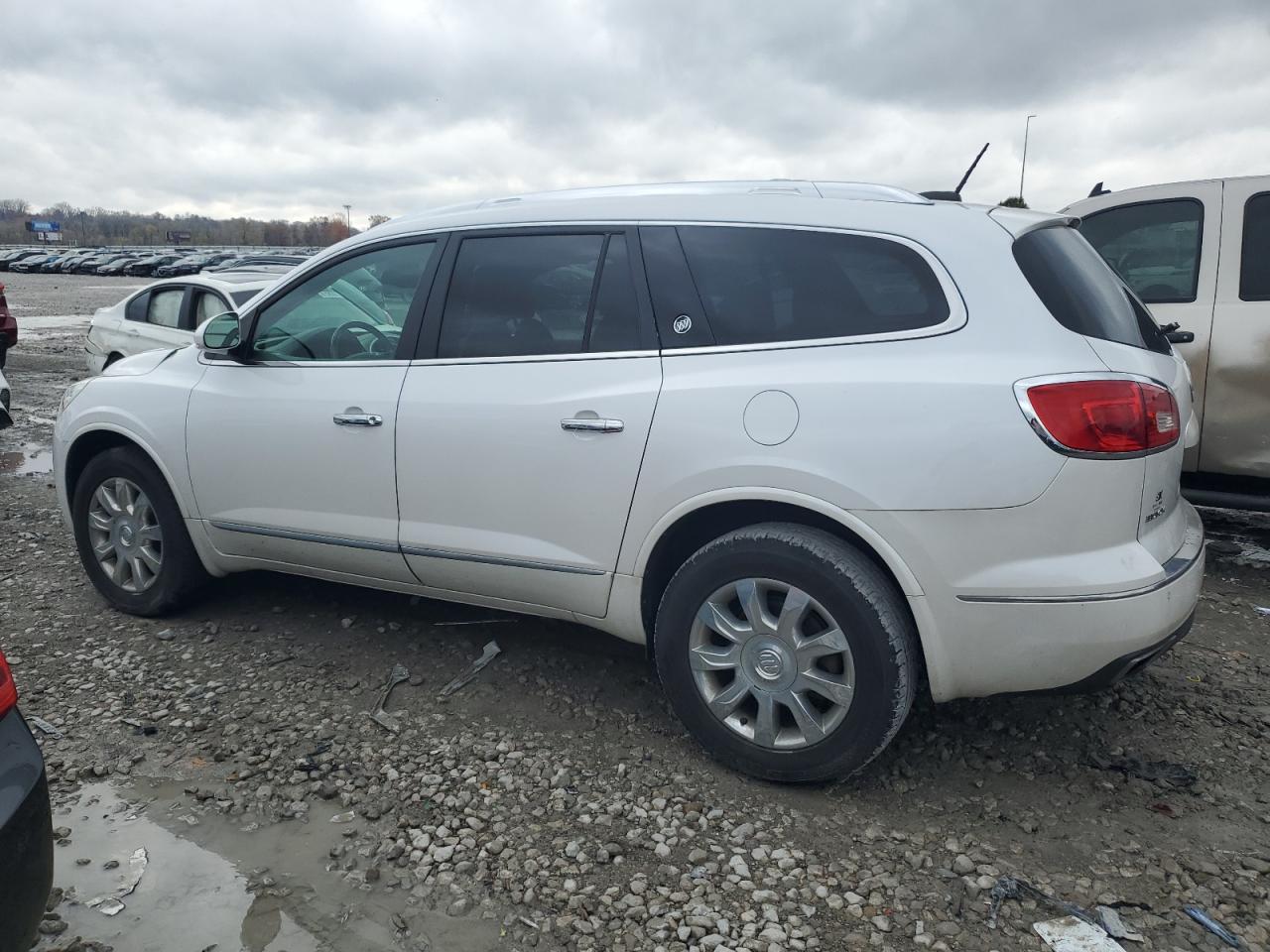 2016 Buick Enclave - Image 2