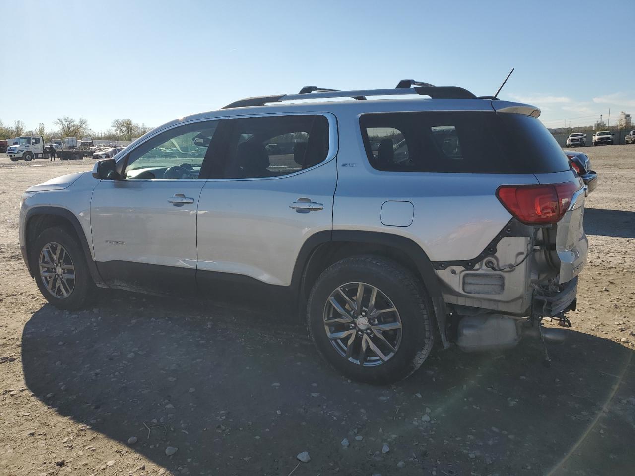2019 GMC Acadia - Image 2