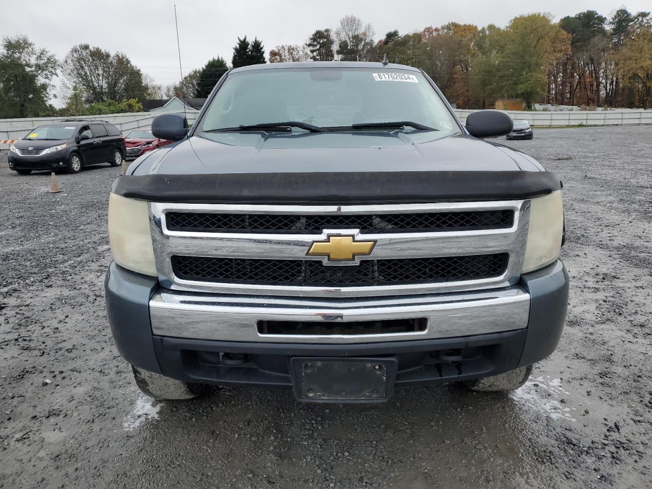 2010 Chevrolet Silverado - Image 5