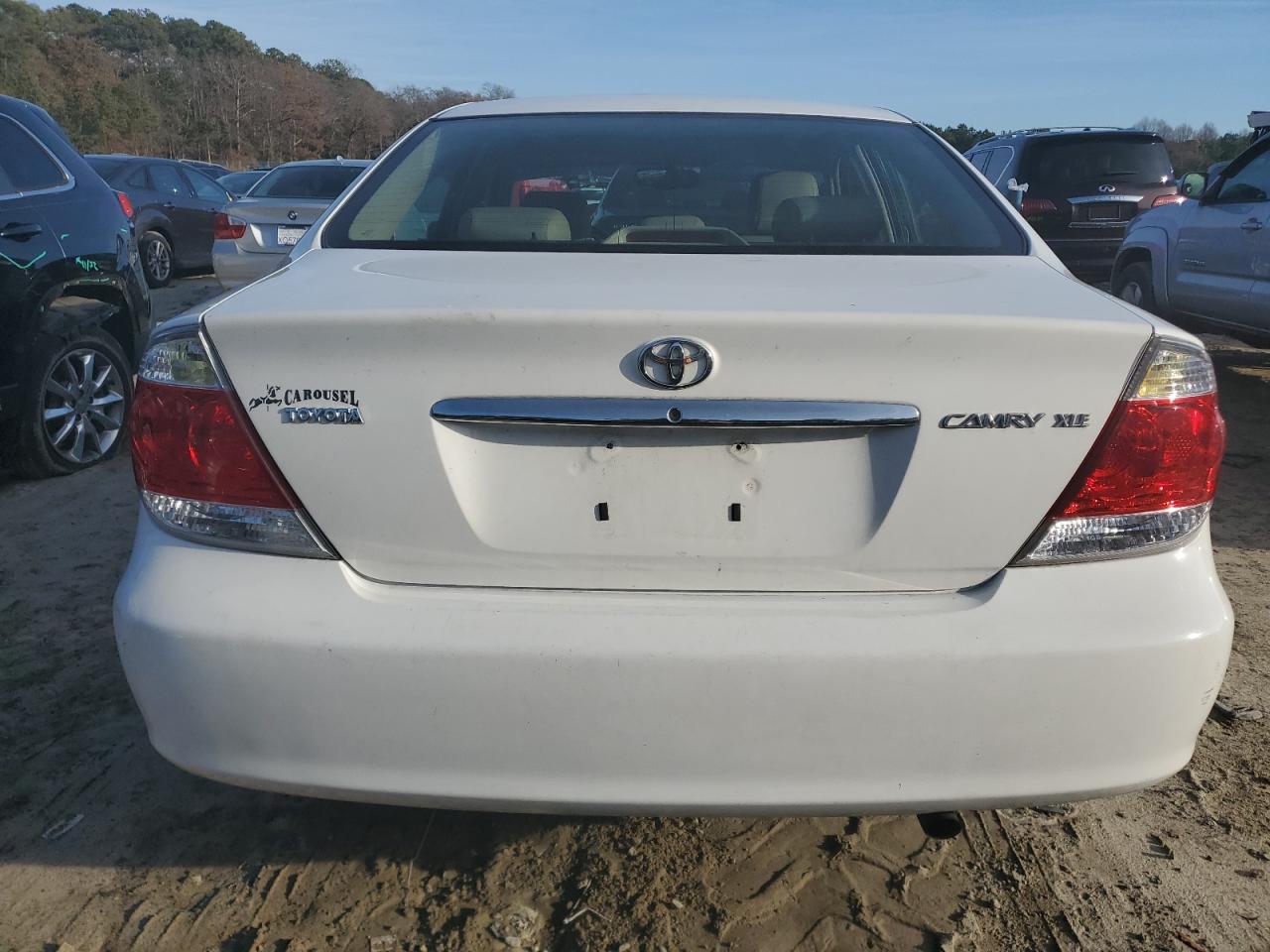 2005 Toyota Camry Le VIN: 4T1BE30K75U028872 Lot: 81841484