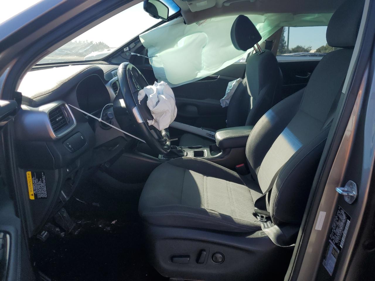 2018 Kia Sorento - Image 7