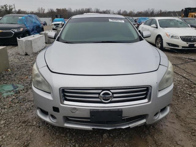  NISSAN MAXIMA 2012 Серебристый