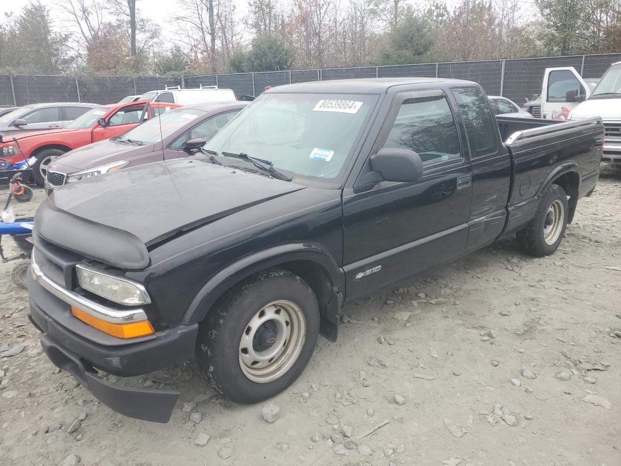2001 Chevrolet S-10 Pickup - Image 1