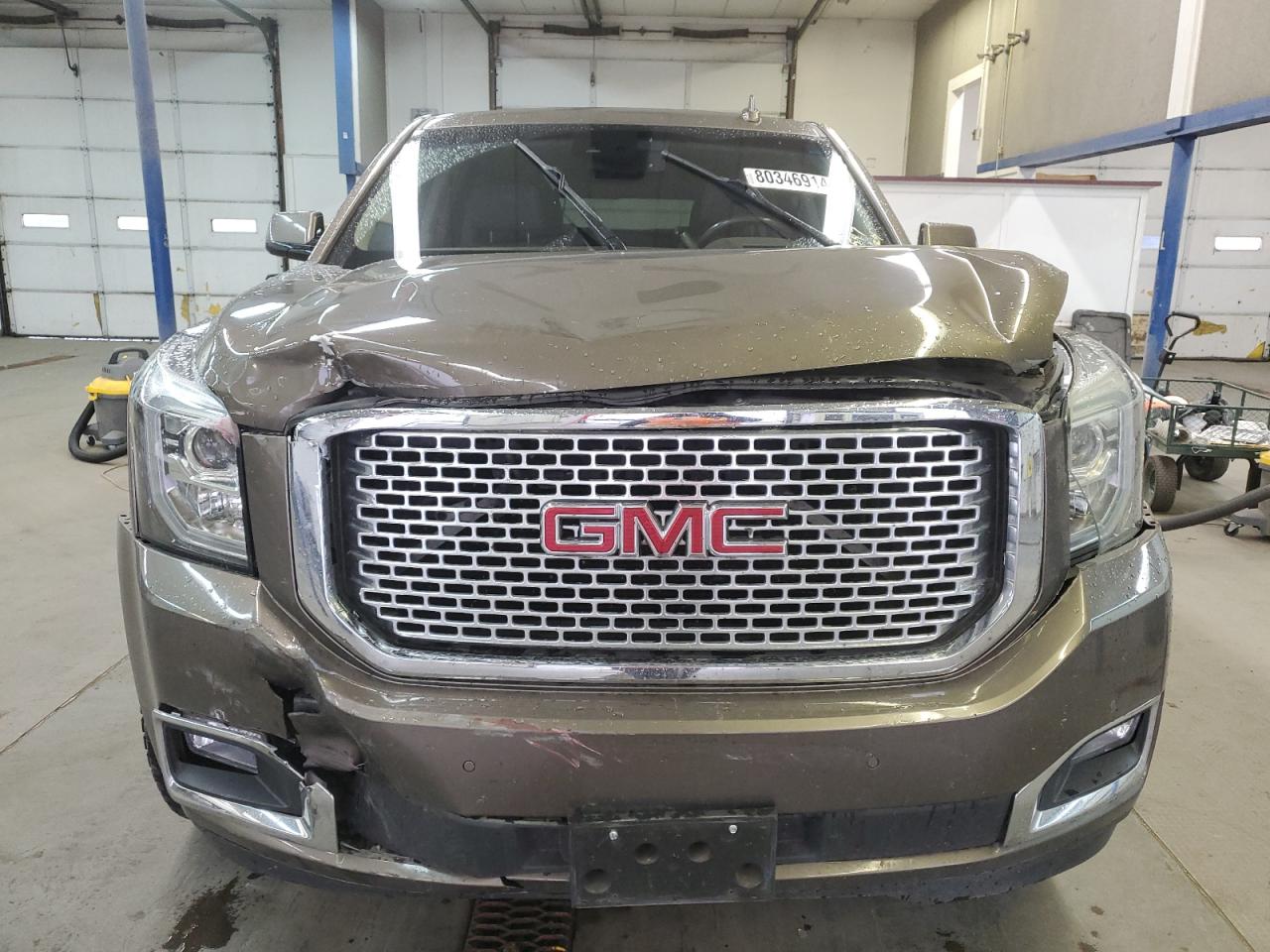 2015 GMC Yukon Xl Denali VIN: 1GKS2JKJ2FR743380 Lot: 80346914