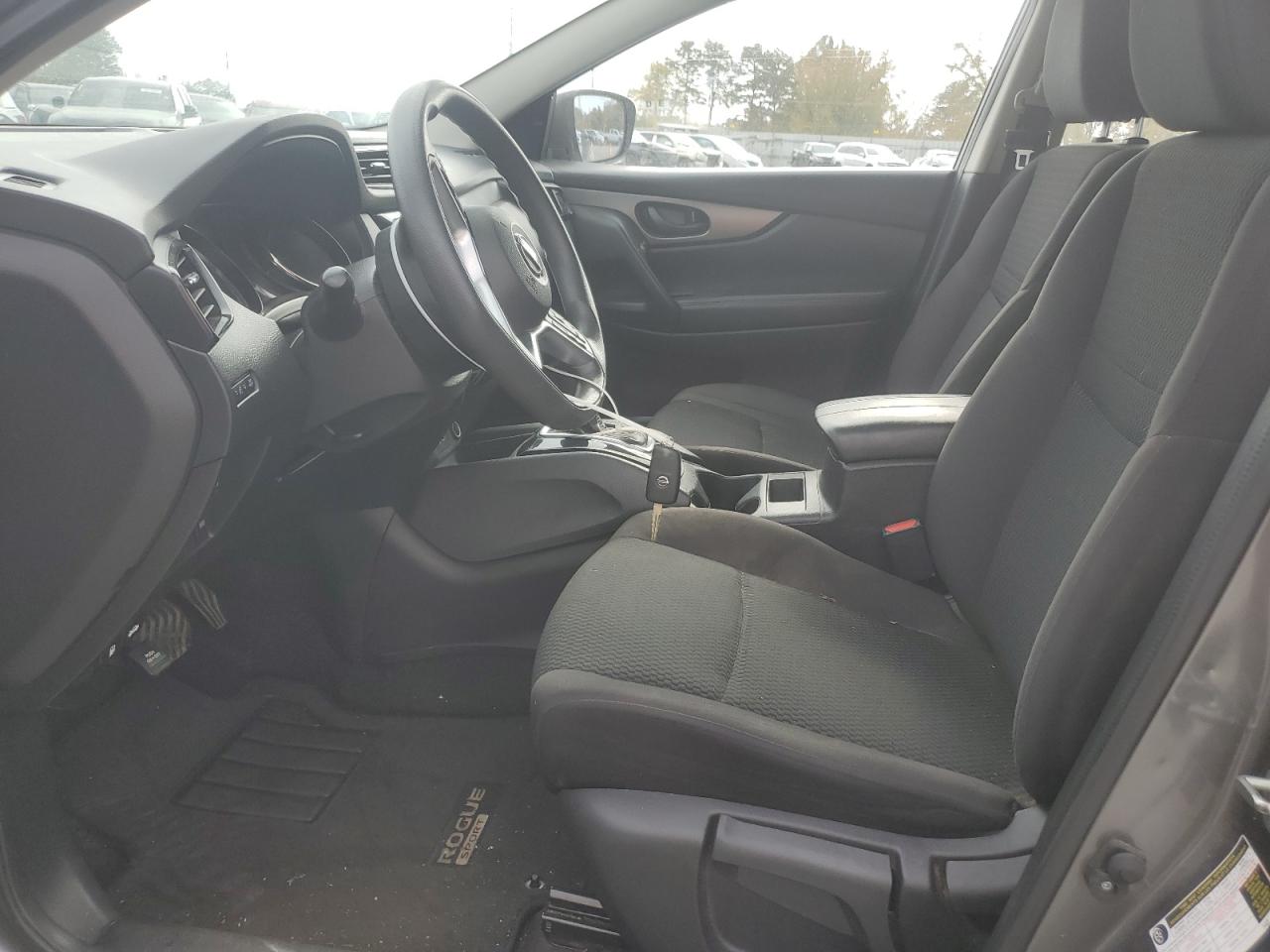 2021 Nissan Rogue - Image 7