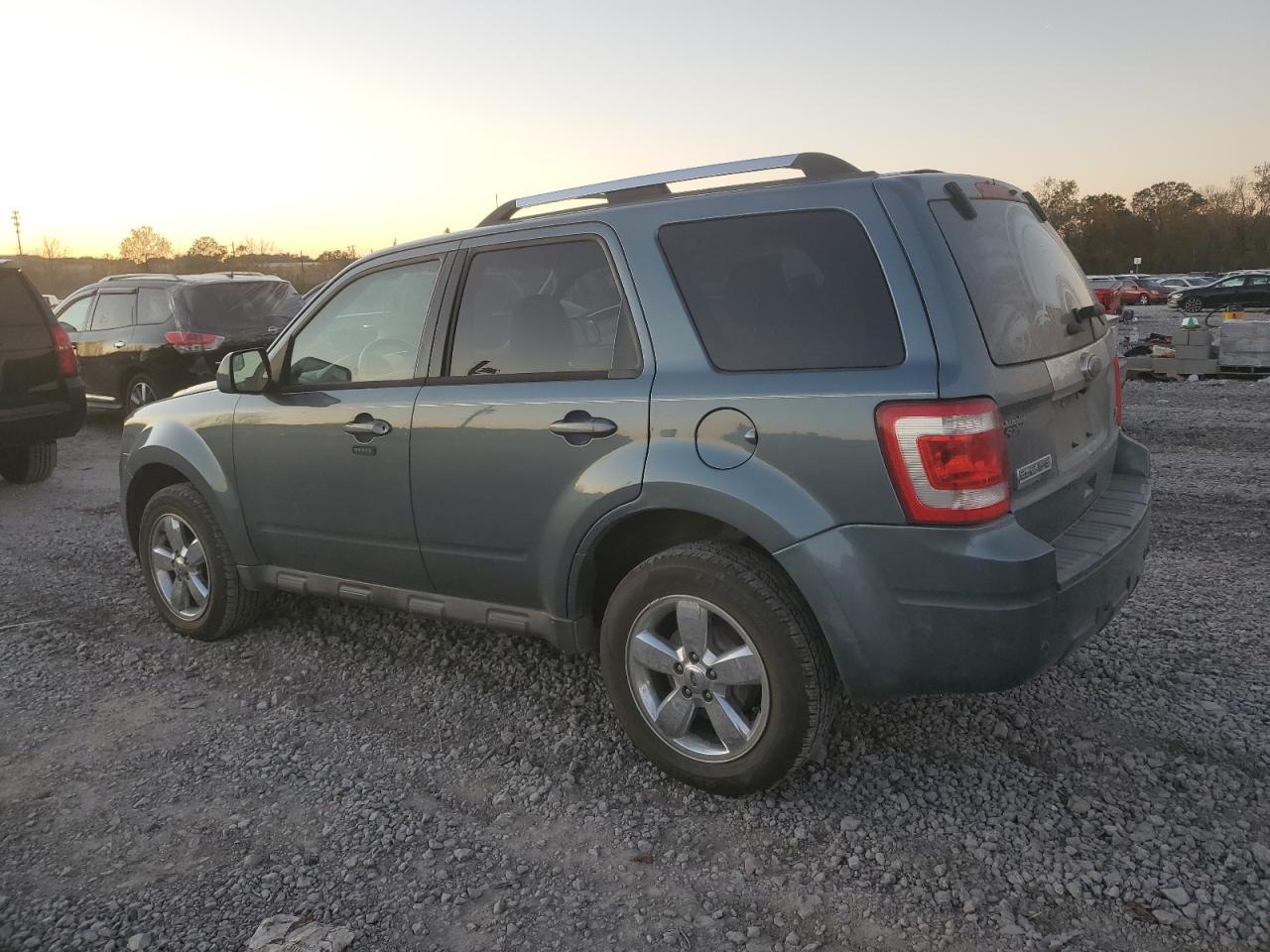 2011 Ford Escape - Image 2