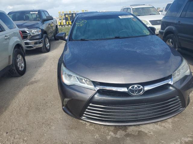  TOYOTA CAMRY 2017 Szary