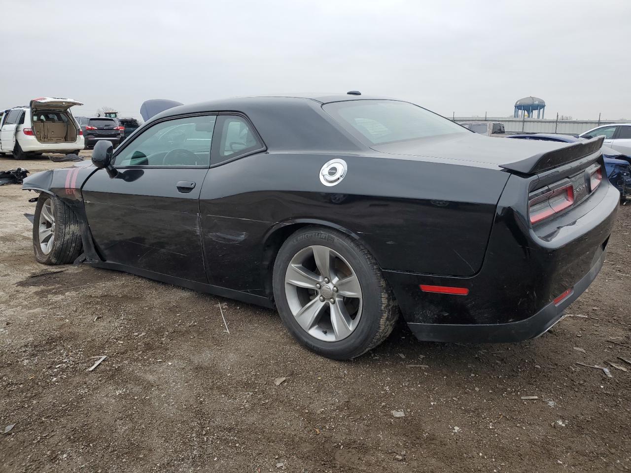 VIN 2C3CDZAG0JH276696 2018 DODGE CHALLENGER no.2