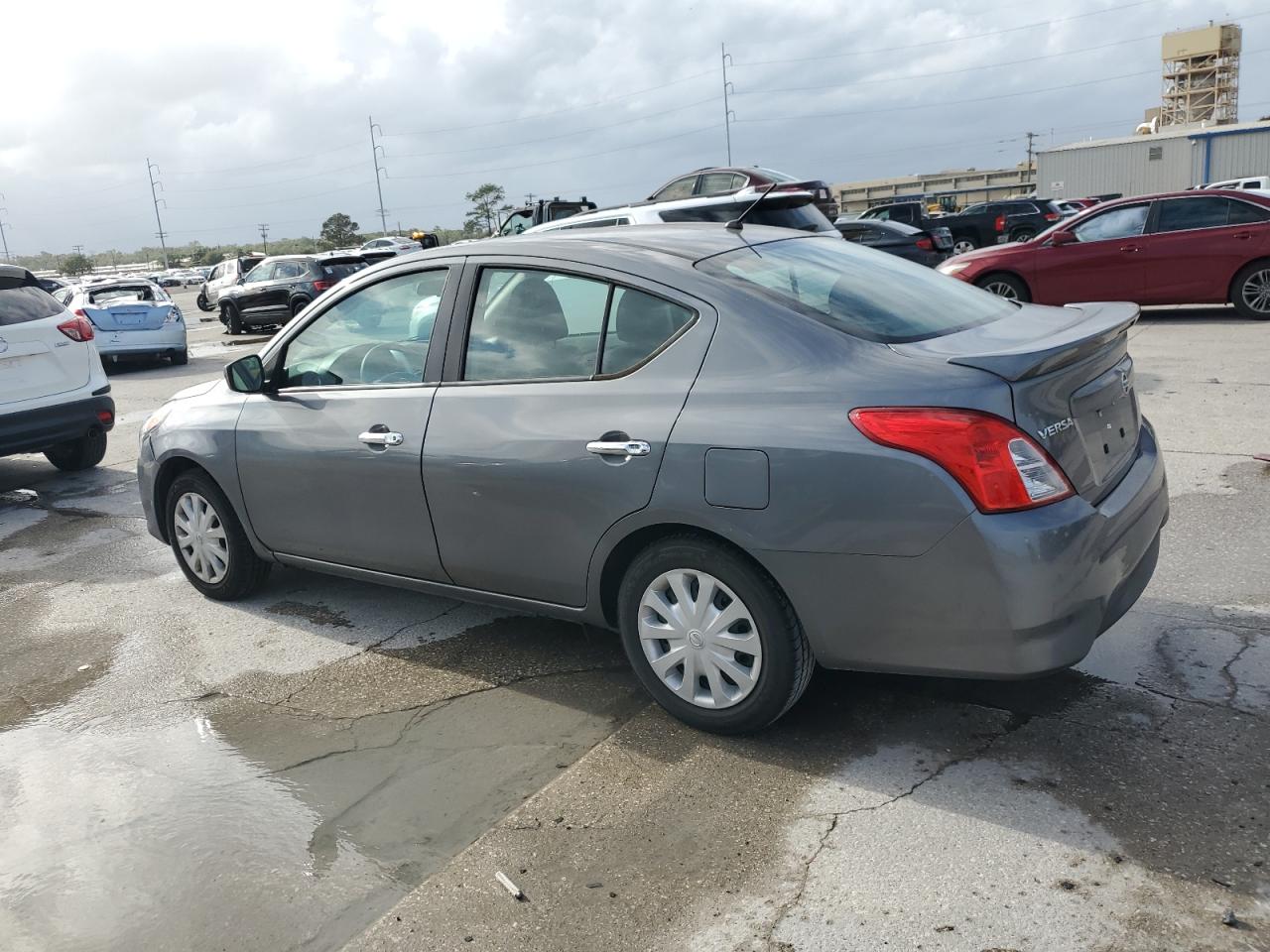 VIN 3N1CN7AP6KL858889 2019 NISSAN VERSA no.2