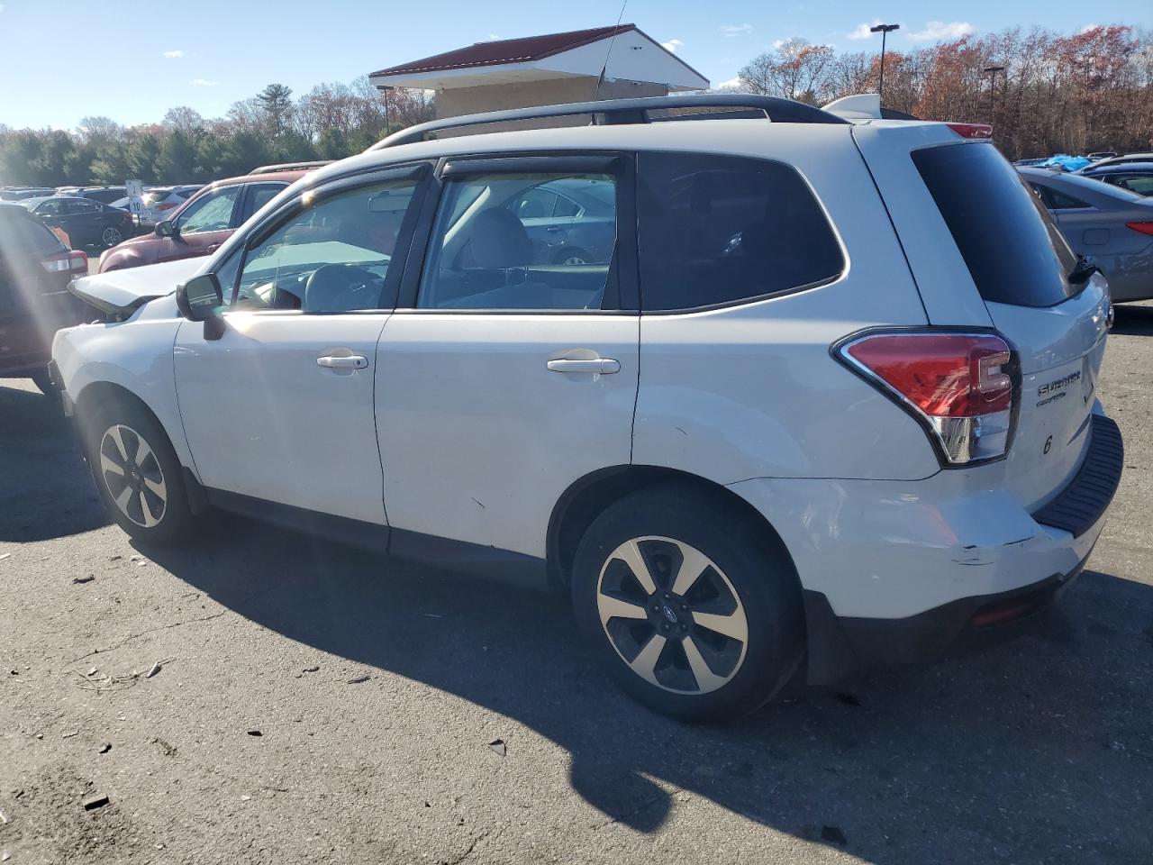 VIN JF2SJABC6HH469045 2017 SUBARU FORESTER no.2