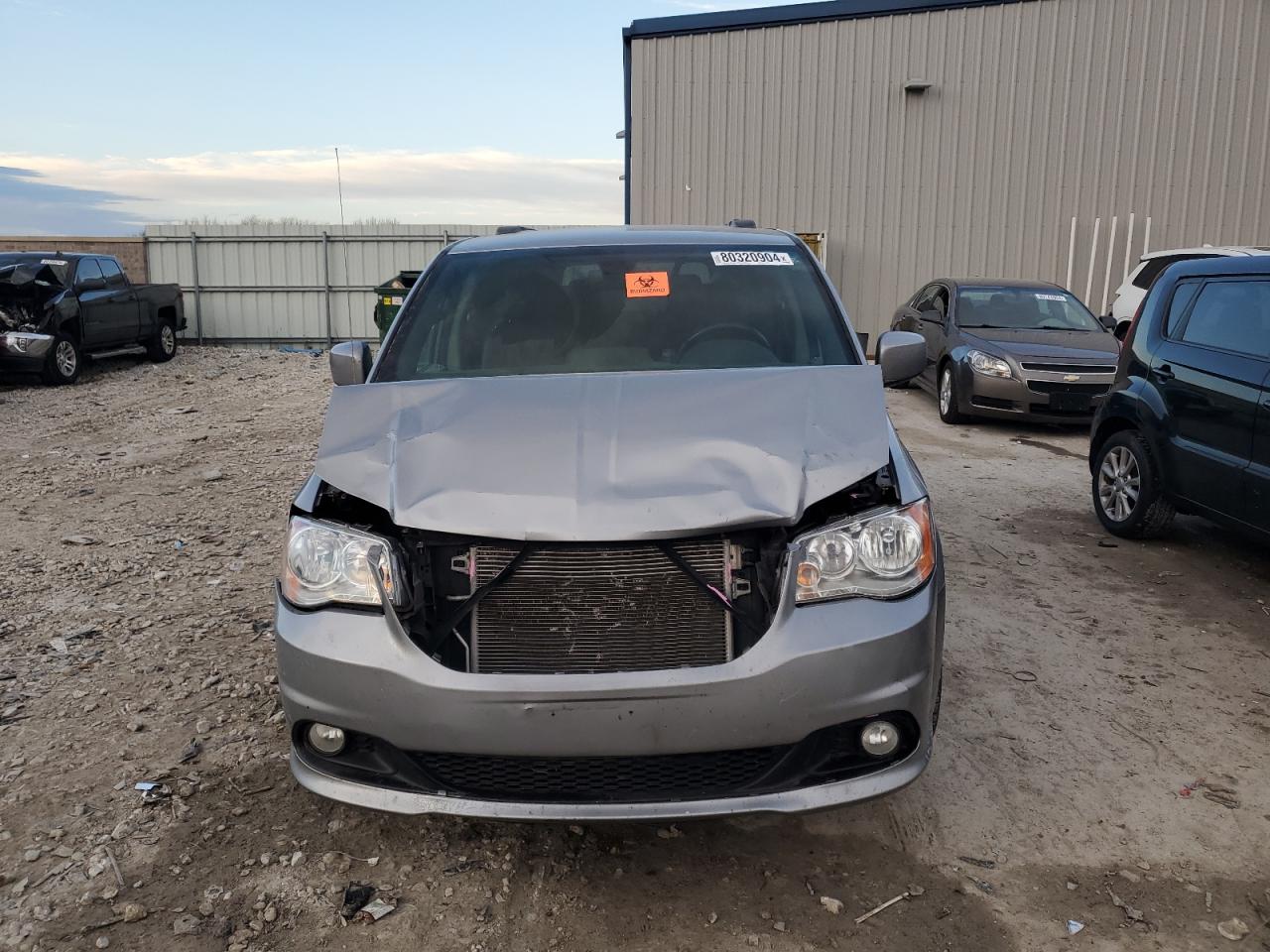 VIN 2C4RDGCG4KR511622 2019 DODGE CARAVAN no.5