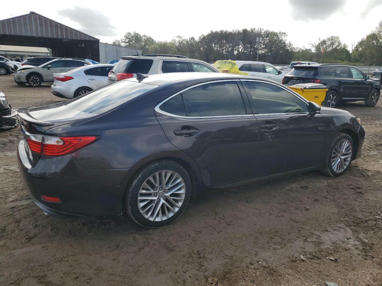 2013 Lexus ES - Image 3
