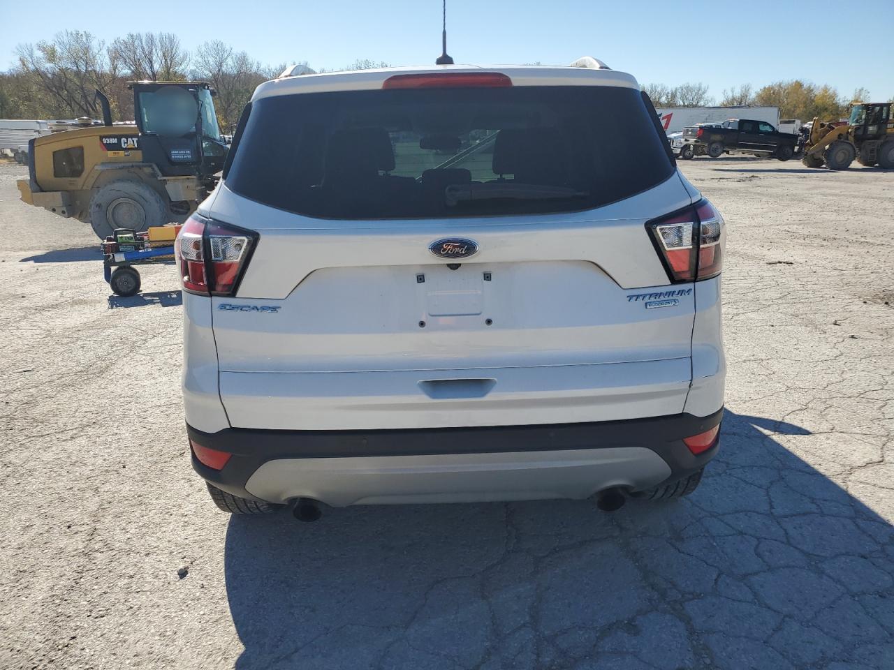 VIN 1FMCU0JD0HUD66169 2017 FORD ESCAPE no.6