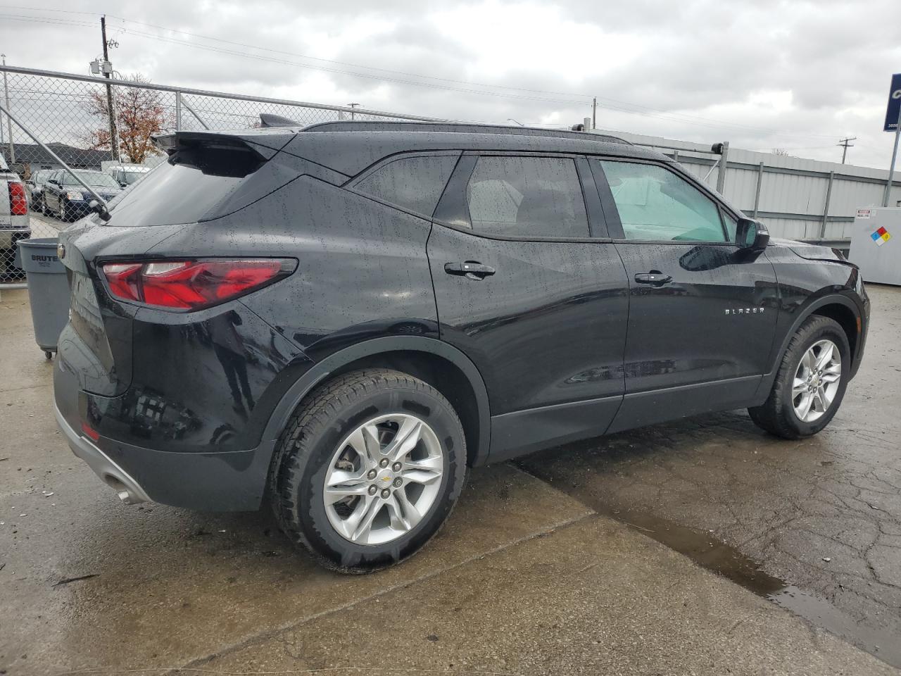 2019 Chevrolet Blazer - Image 3