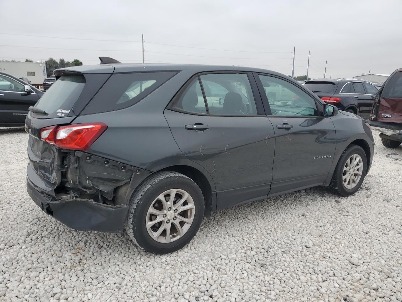 2019 Chevrolet Equinox - Image 3