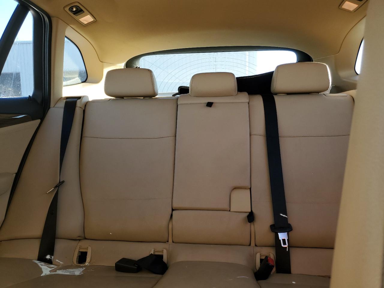 2015 BMW X1 - Image 10