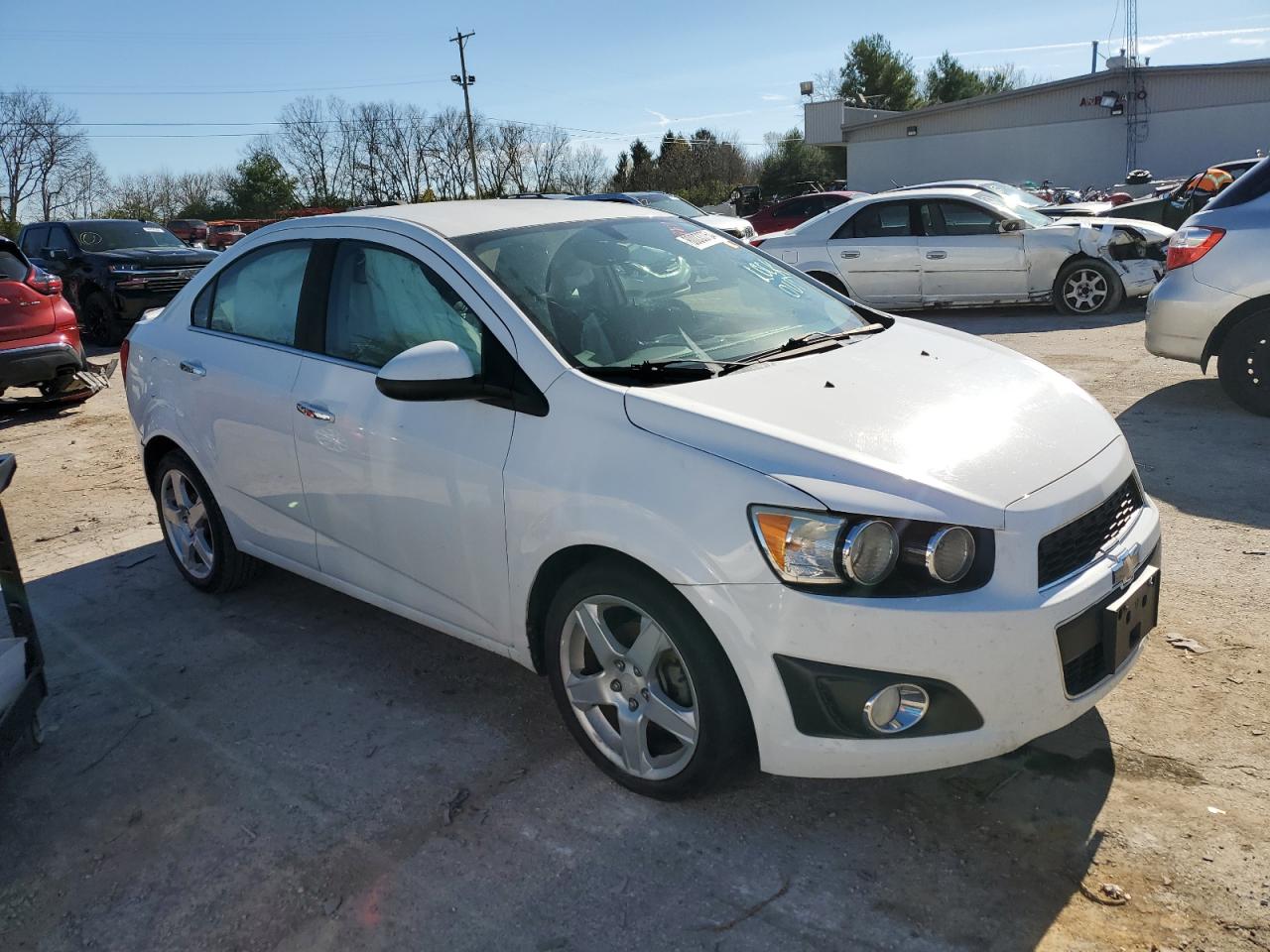 VIN 1G1JE5SB2G4123067 2016 CHEVROLET SONIC no.4