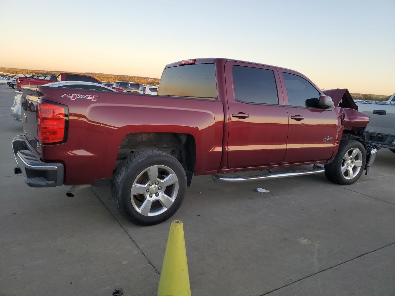 2014 Chevrolet Silverado - Image 3