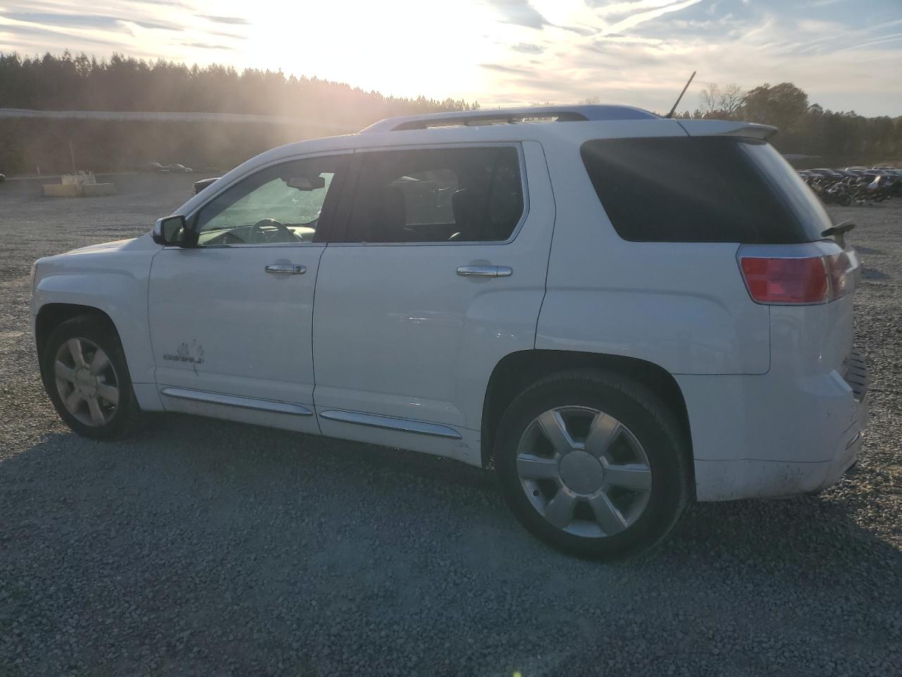 VIN 2GKFLZE36E6191418 2014 GMC TERRAIN no.2