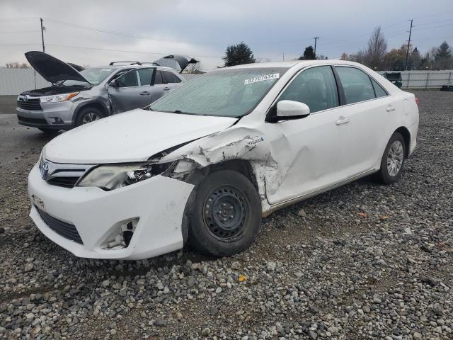 2014 Toyota Camry Hybrid