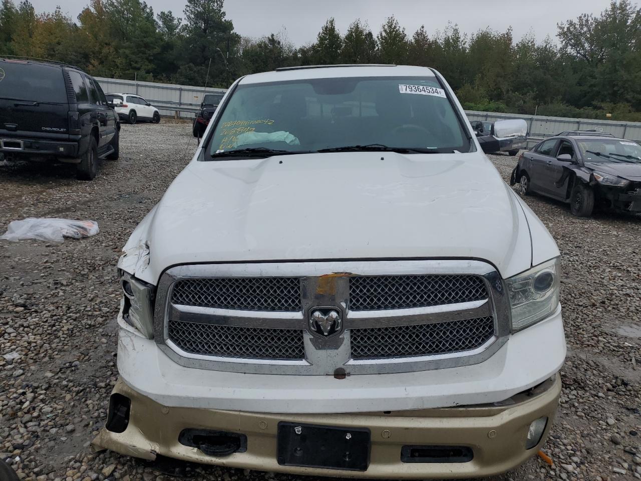 2014 RAM 1500 - Image 5