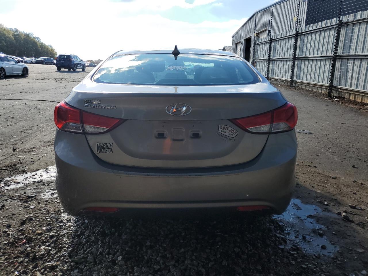 2013 Hyundai Elantra - Image 6