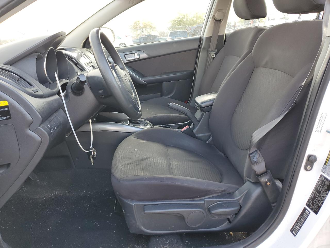 2013 Kia Forte - Image 7
