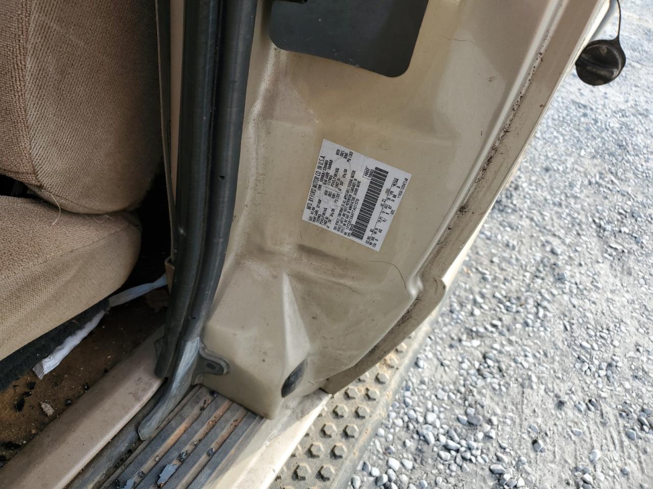 2000 Ford Ranger - Image 13
