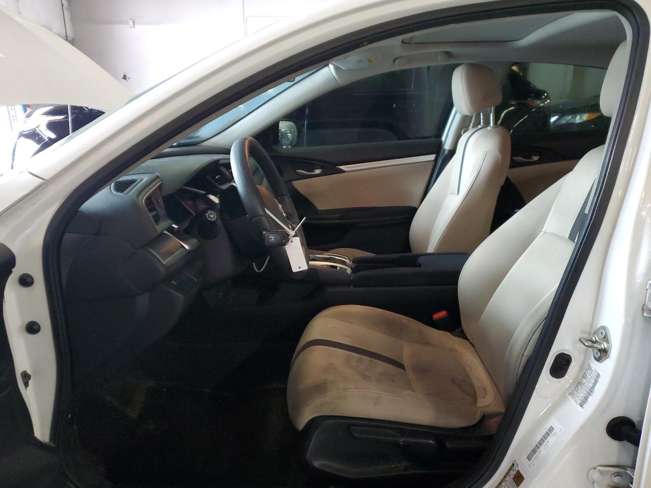 2017 Honda Civic - Image 7