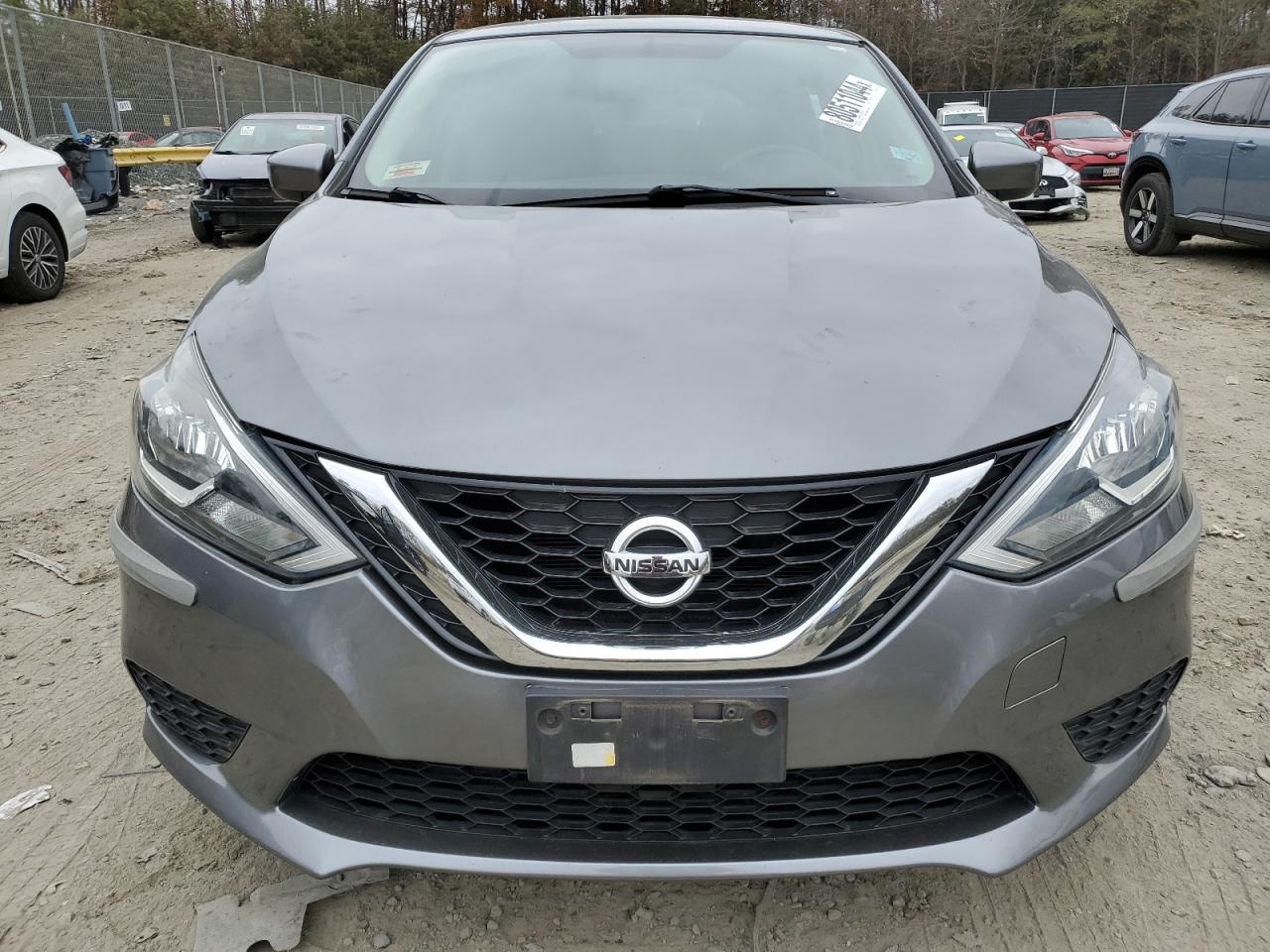 2017 Nissan Sentra - Image 5