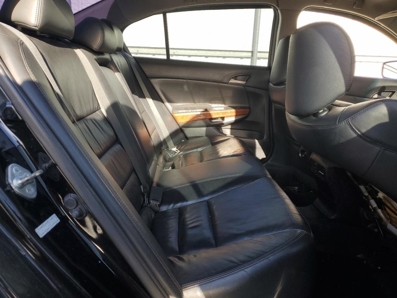 2011 Honda Accord - Image 10