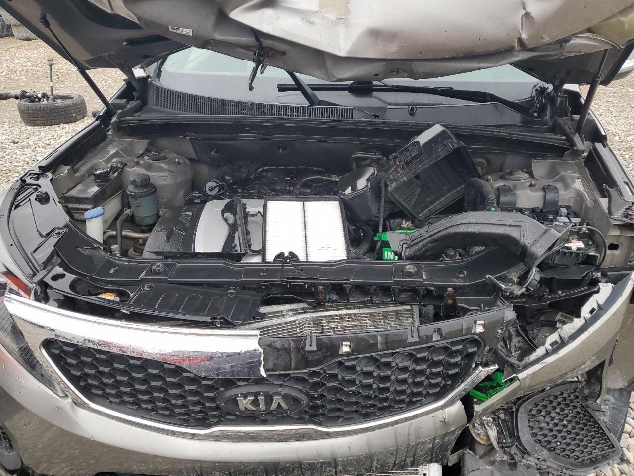 2011 Kia Sorento - Image 11