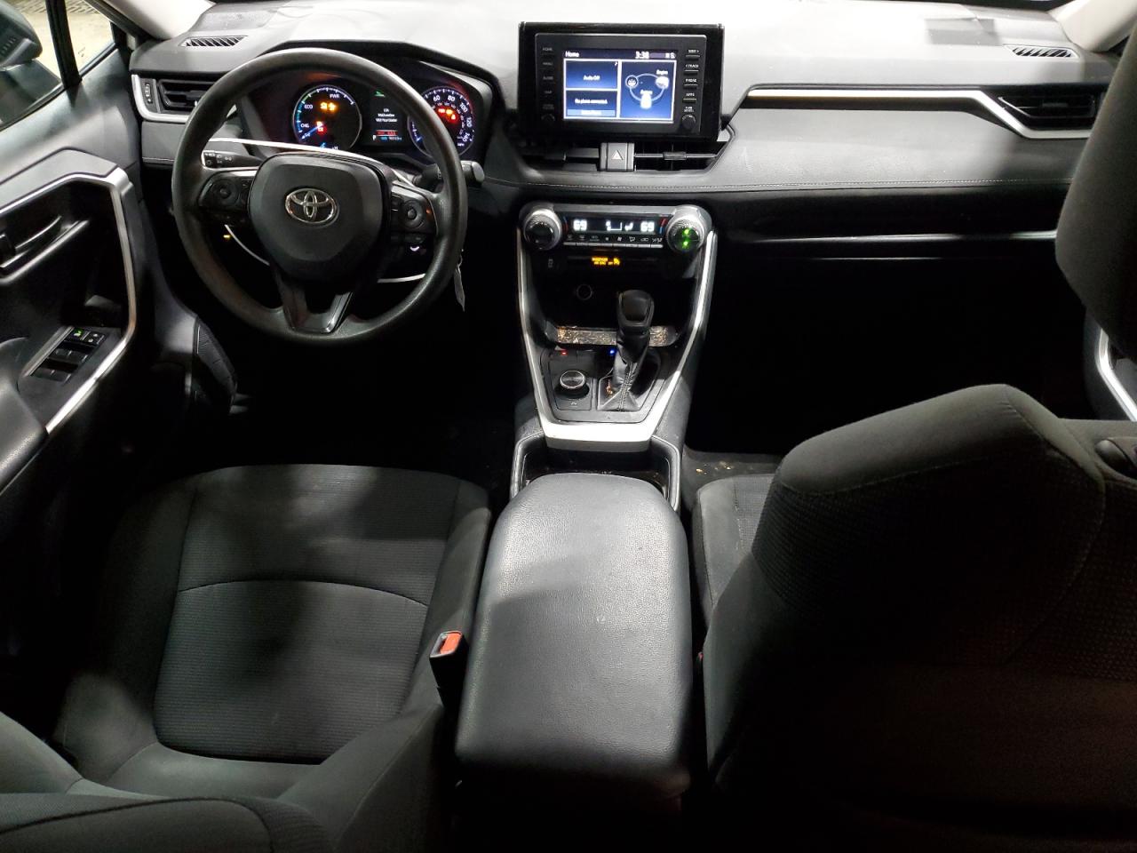 2019 Toyota RAV 4 - Image 8