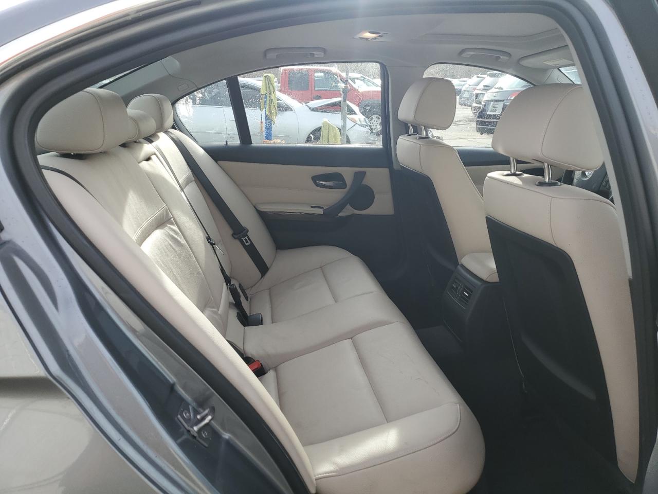 2011 BMW 3er - Image 10