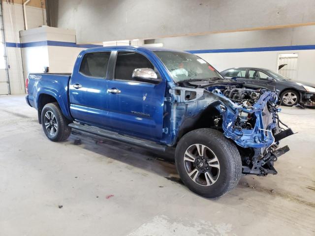  TOYOTA TACOMA 2018 Синий