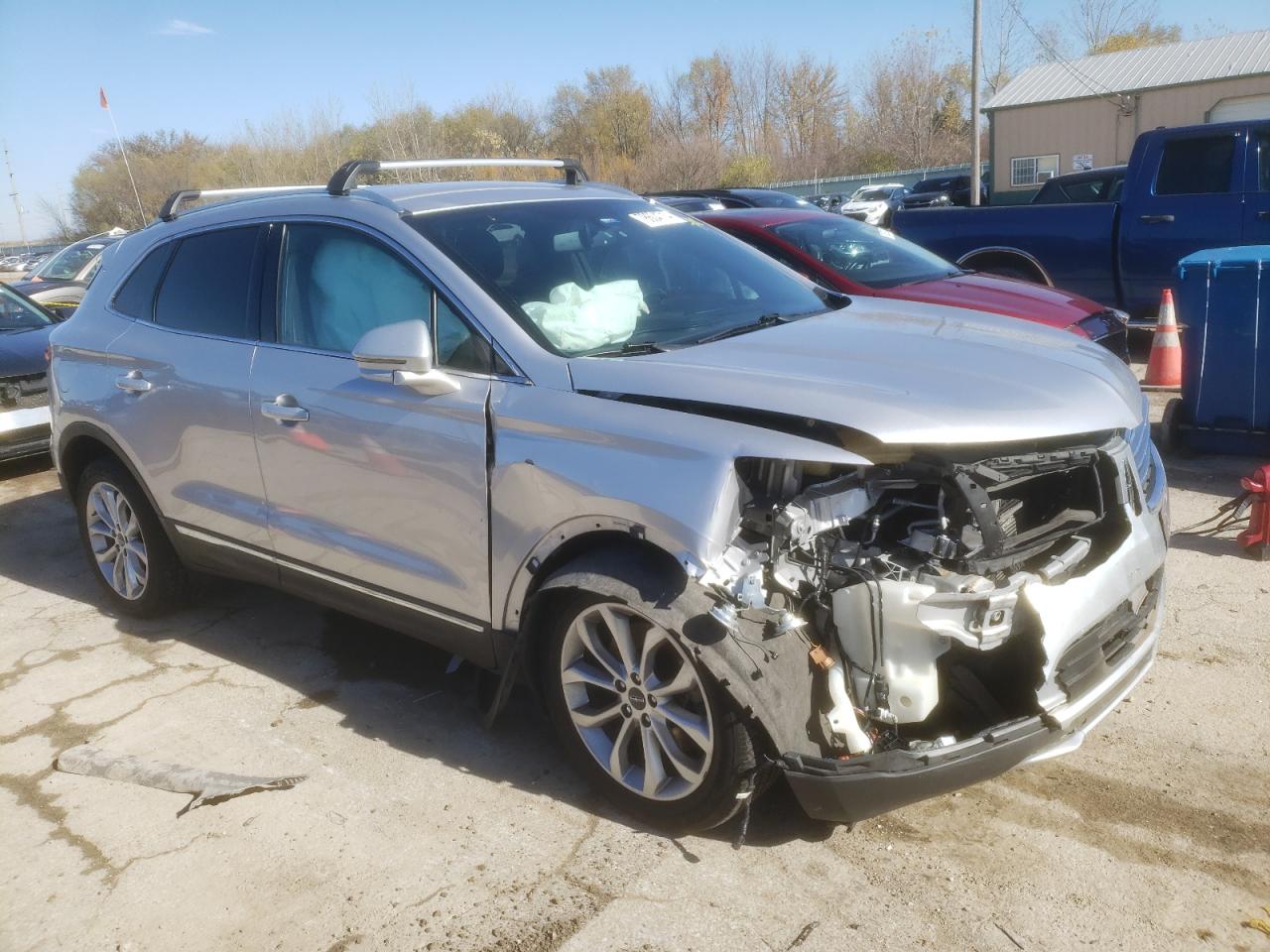 VIN 5LMCJ2D99GUJ10958 2016 LINCOLN MKC no.4