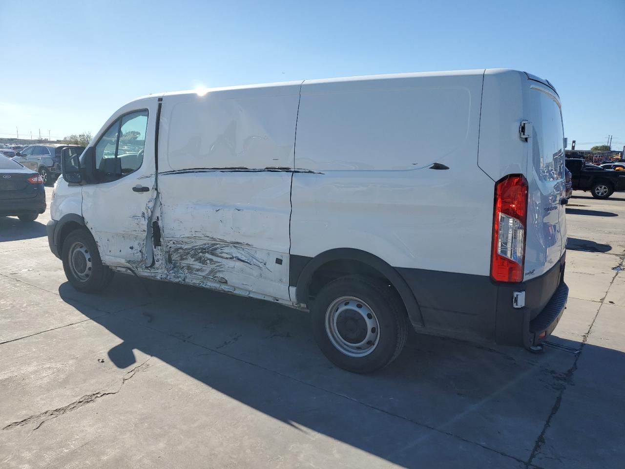 VIN 1FTYE1Y82LKB45280 2020 FORD TRANSIT no.2