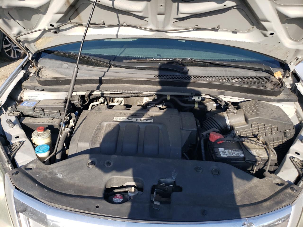 2010 Honda Odyssey - Image 12