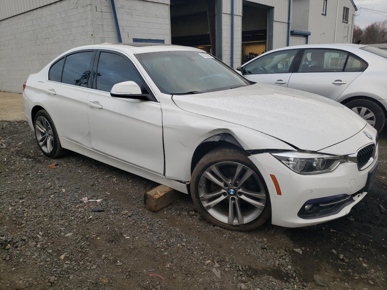 2017 BMW 3er - Image 4