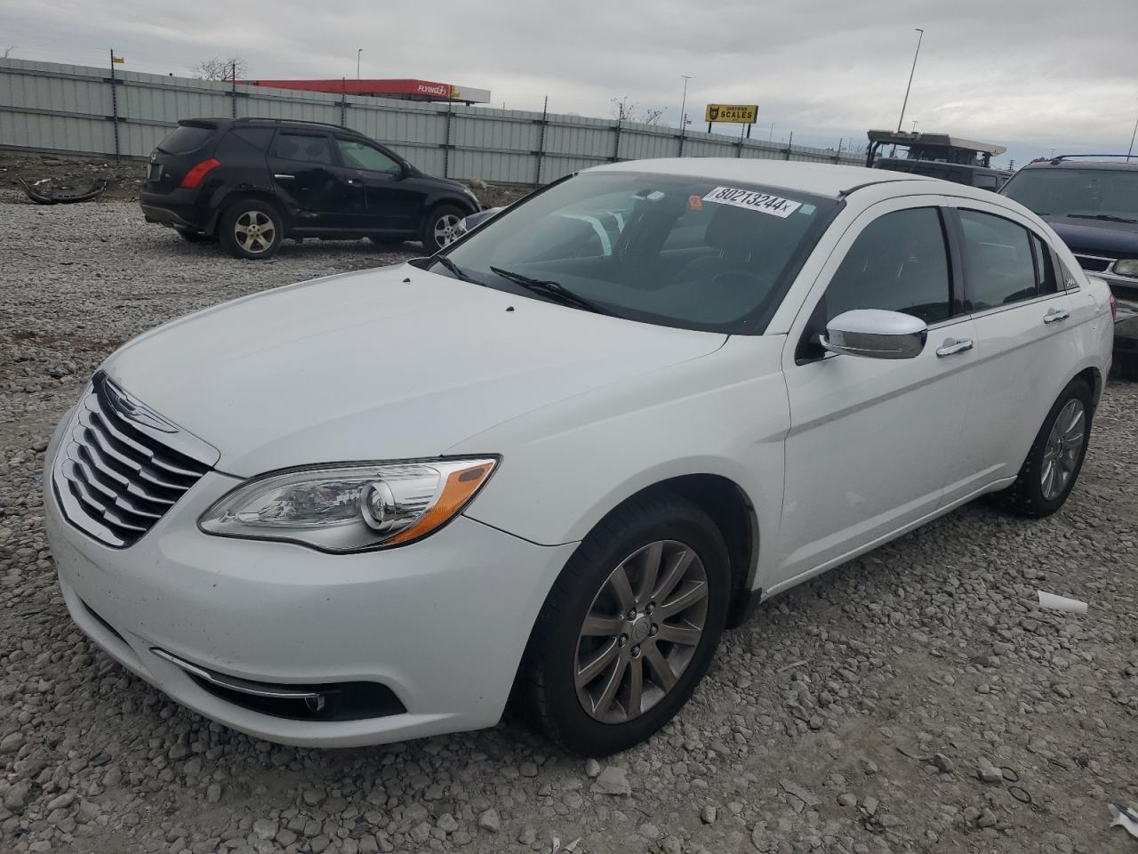 Cahokia Heights, IL에서 판매 중인 2014 Chrysler 200 Limited - Side