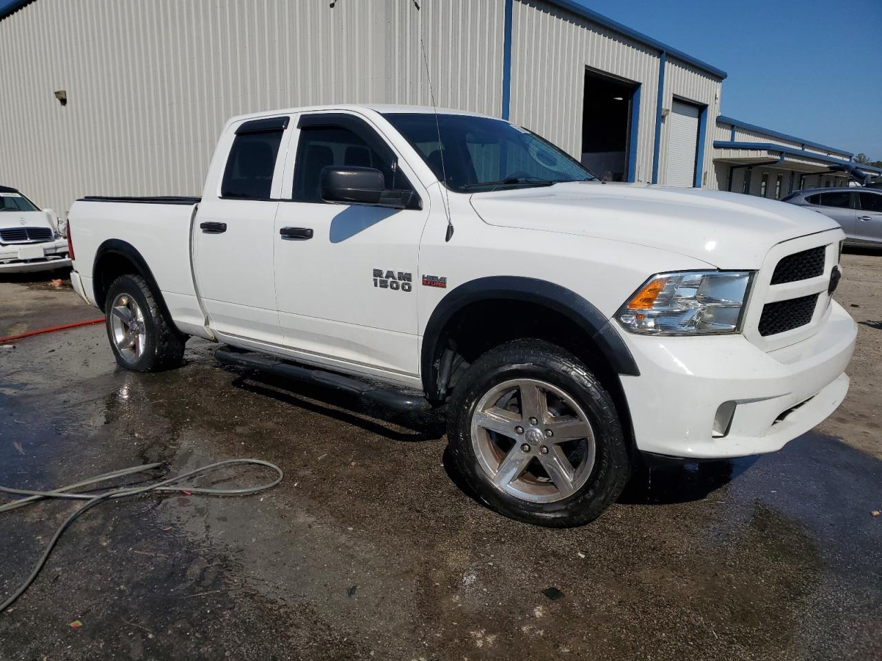 2014 RAM 1500 - Image 4