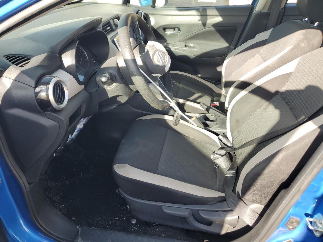 2021 Nissan Versa - Image 7